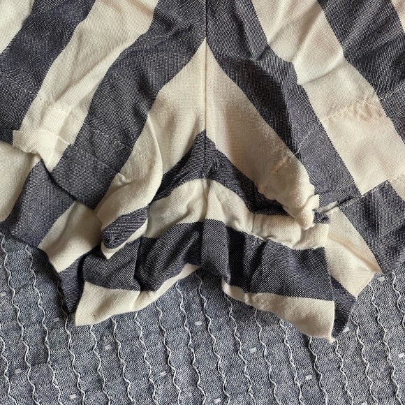 AE High Waisted Paperbag Shorts - Picture 5 of 6